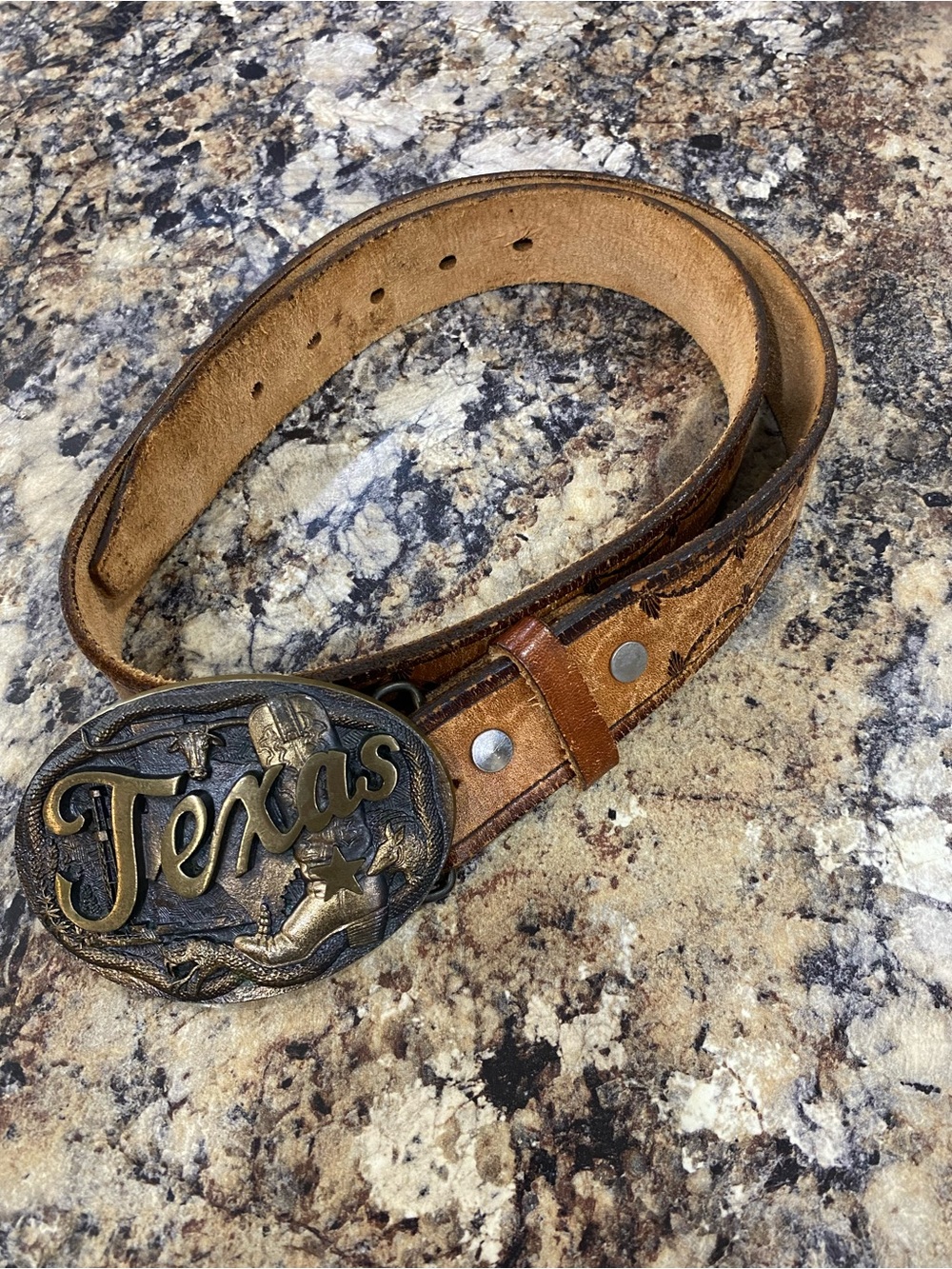 Vintage 1985 HIGH MESA NEW MEXICO SOLID BRONZE TEXAS THEMED WESTERN BELT BUCKLE